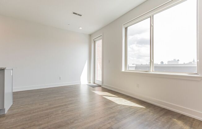 1 bed, 1 bath, 787 sqft, $1,775, Unit Unit 510