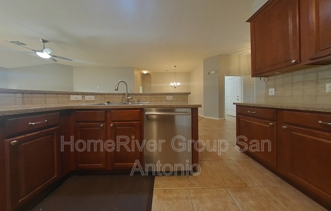 1214 ALPINE POND