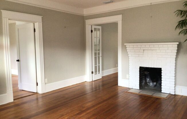 203 S MAIN ST