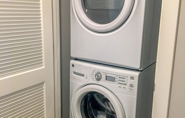 Studio, 1 bath, 420 sqft, $1,795, Unit 323 - MFTE 115%