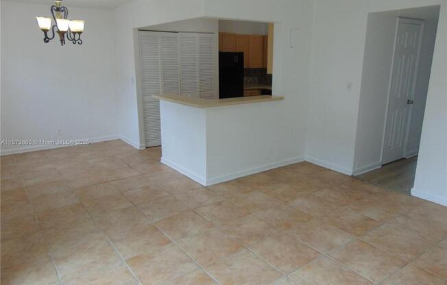 1854 SW 81 LN
