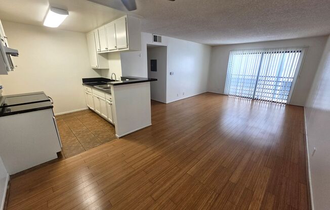 GRAMERCY APTS.