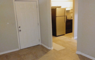 547 W 28 ST
