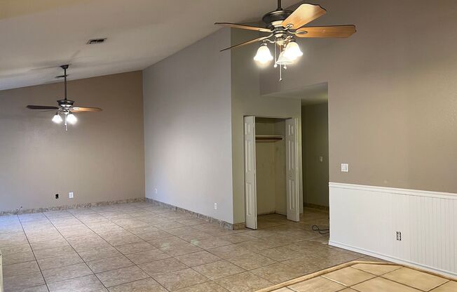 Spacious 3-Bedroom, 2-Bath Home with Den & RV Parking in a Bullhead City Prime Location