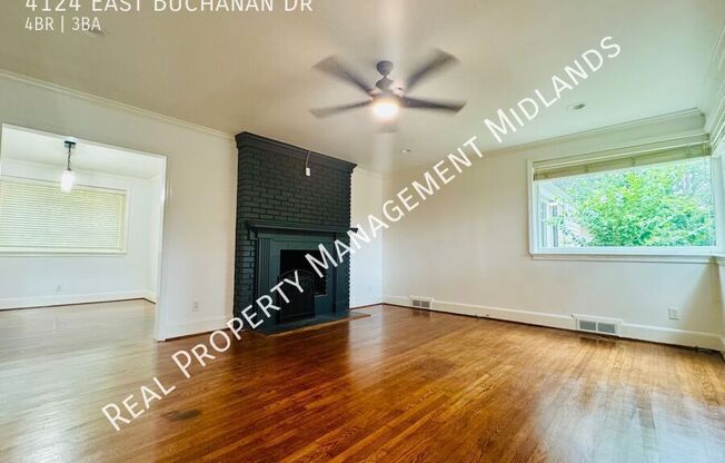 4124 E BUCHANAN DR