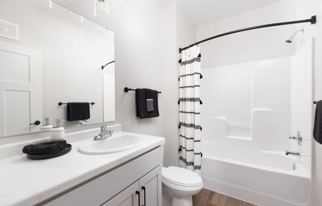 Studio, 1 bath, 540 sqft, $1,040, Unit 312