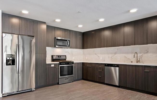 1 bed, 1 bath, 2,308 sqft, $5,600, Unit 232