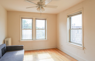 1100 West Roscoe St.