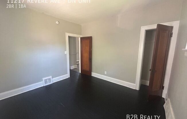 11217 REVERE AVE