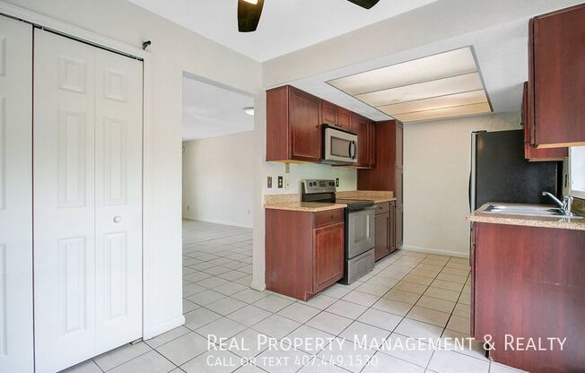 7481 BELLE RIV CT