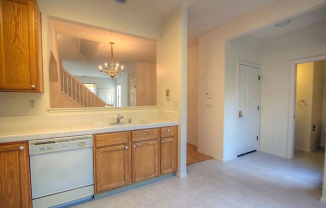 Beautiful Town Home Coming Soon! Great Location! Pets Allowed!