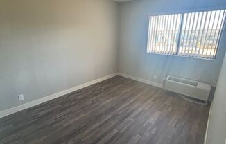 1 bed, 1 bath, $1,915, Unit # 347