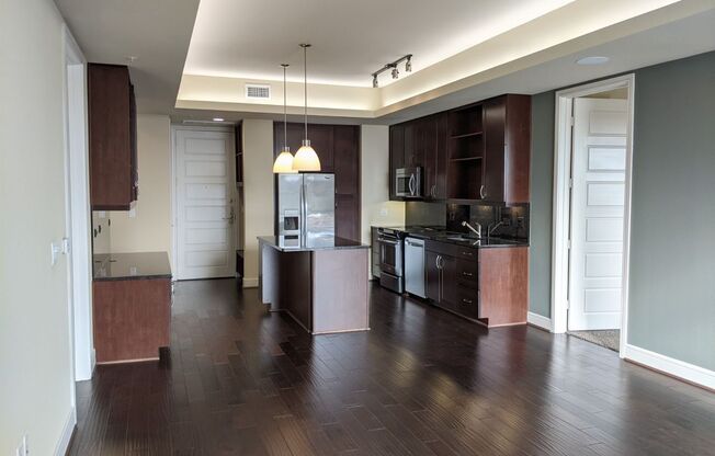 2 beds, 2 baths, 1,226 sqft, $4,360, Unit 916