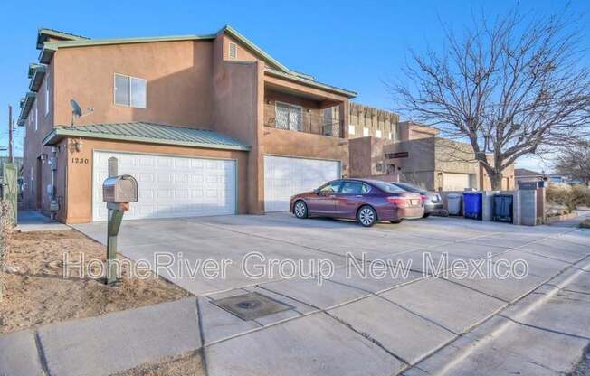 1230 8 ST NW