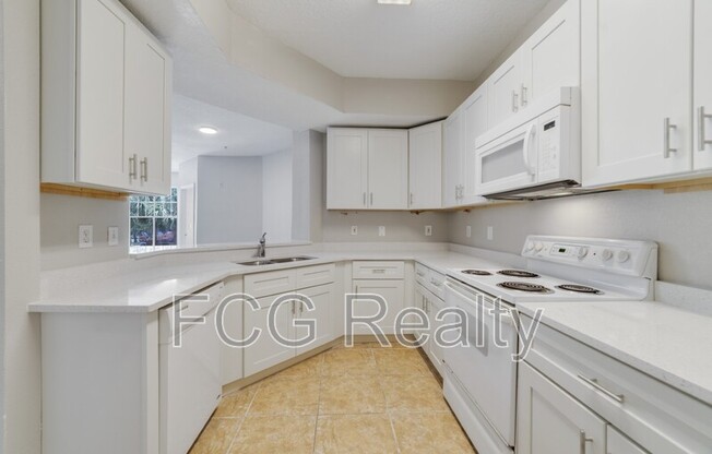 5548 METROWEST BLVD