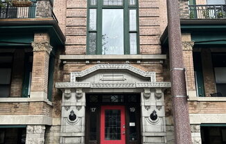 17 N TAYLOR AVE
