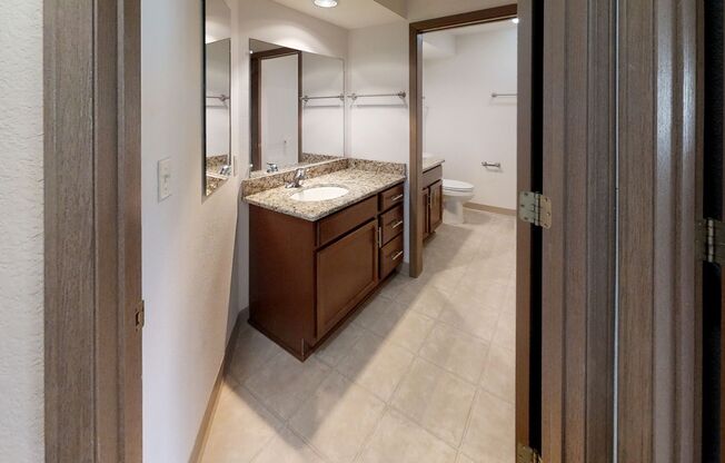 1 bed, 1 bath, $1,602, Unit 14304