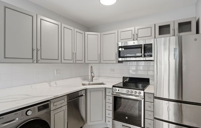 1 bed, 1 bath, 485 sqft, $1,795, Unit 401