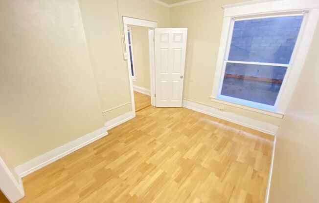 1 bed, 1 bath, 500 sqft, $1,595, Unit 103