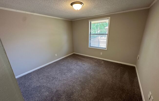 1 bed, 1 bath, 634 sqft, $949, Unit 5991 UD