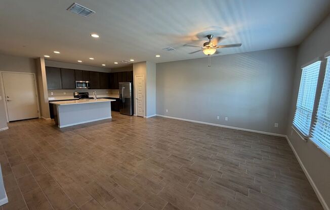 3 beds, 2.5 baths, $2,195, Unit # 22