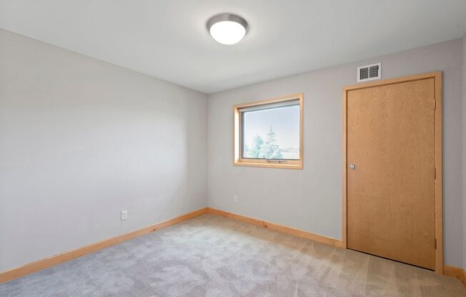 1 bed, 1 bath, 625 sqft, $1,405