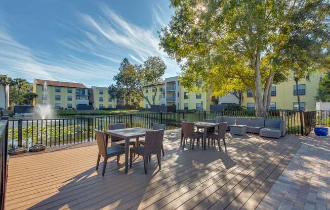 Belara Lakes Apartments in Tampa Florida photo of outdoor dining area