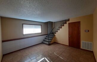 Check out this updated, clean bi-level apartment!