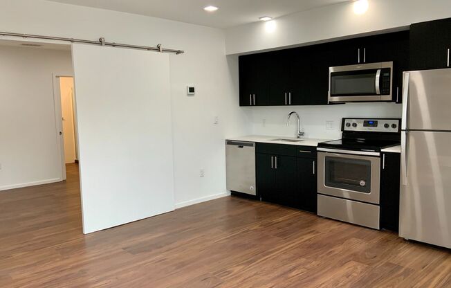 1 bed, 1 bath, 518 sqft, $1,468, Unit 313