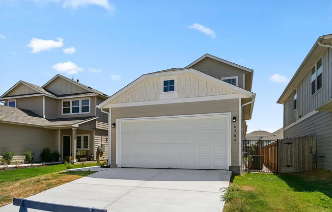 Charming 4-Bedroom Home with Spacious Backyard in Desirable Austin Neighborhood