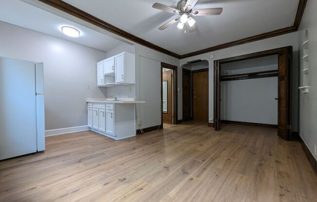 Studio, 1 bath, $795, Unit 204