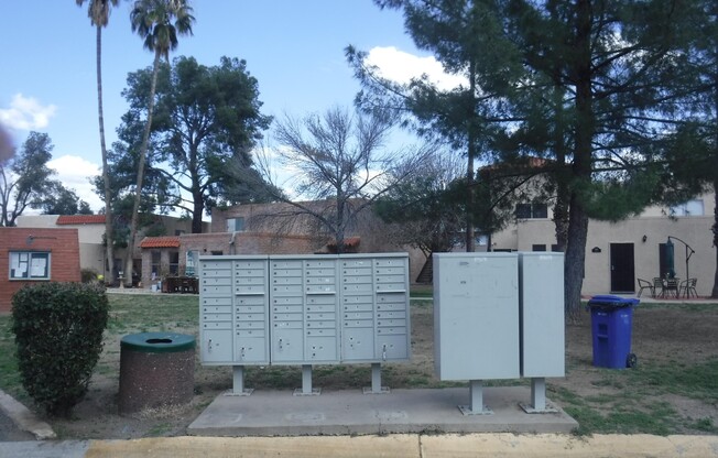6549 E LN PAZ