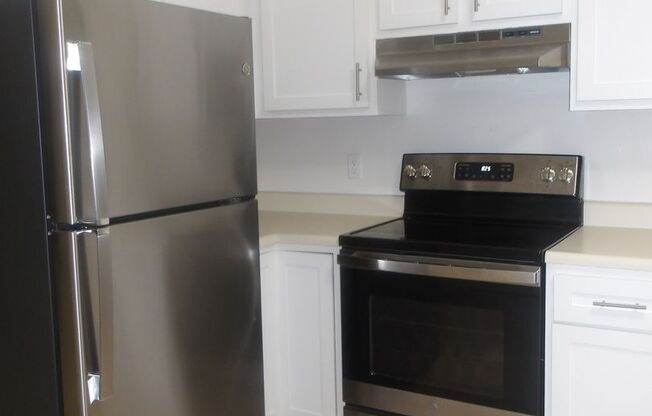 2 beds, 1 bath, 1,310 sqft, $1,420, Unit 4626-1