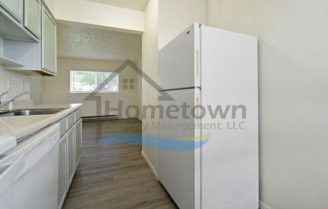 2 beds, 1 bath, 800 sqft, $1,200, Unit B1