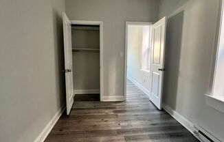 1 bed, 1 bath, $1,199, Unit 2F