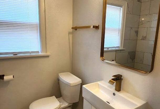 1 bed, 1 bath, 860 sqft, $975