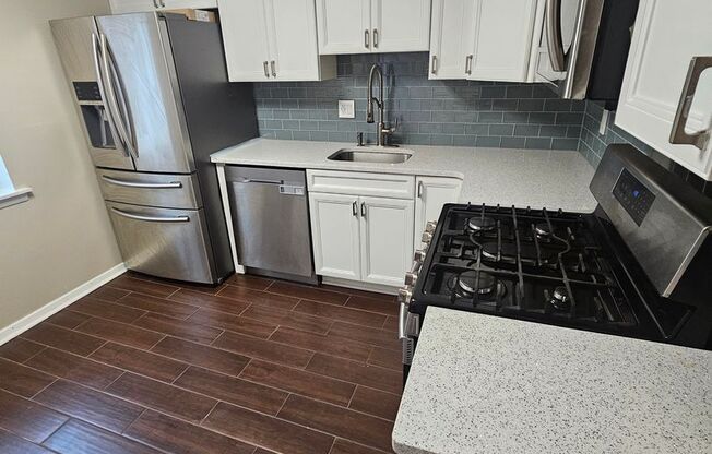 Beautiful 3 Br 2.5 Ba Townhome in Greenberry Woods