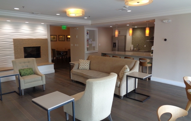 2 beds, 2 baths, 1,206 sqft, $3,000, Unit 205