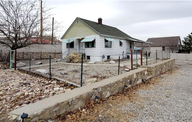 4 Bedroom Magna home is ready for you!