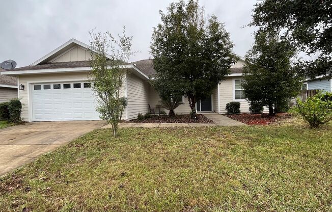 4 bedroom home in lovely Oak Ridge