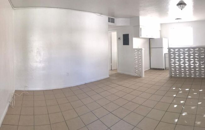 GROUND FLOOR Next to UM Hospital! One Bedroom Ground Floor