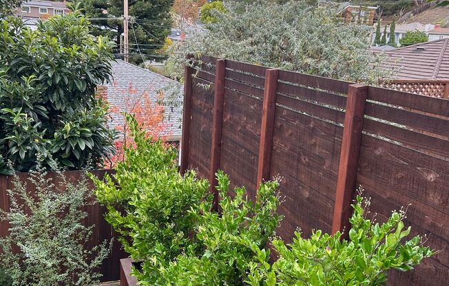 New 1bd/1ba ADU in Belmont! Private yard area with parking!