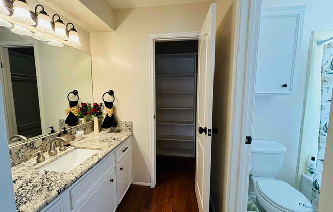 3603 STARLITE DR