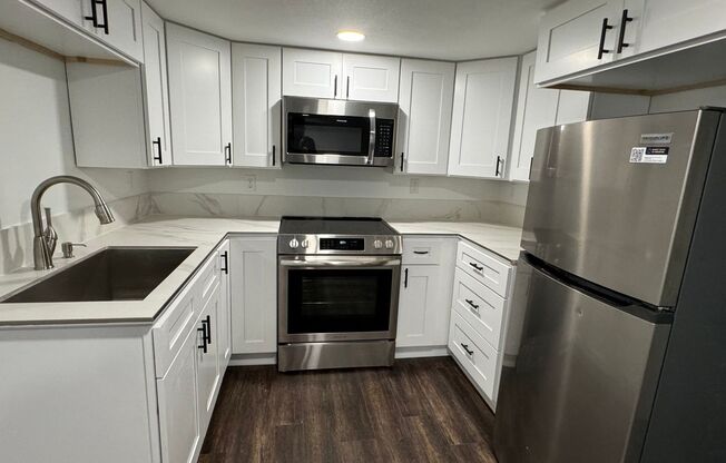 3542 N Missouri Avenue Unit B ~ Cozy & Inviting Unit
