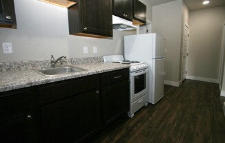 1 bed, 1 bath, 525 sqft, $1,295, Unit 1559 Vine Street #6