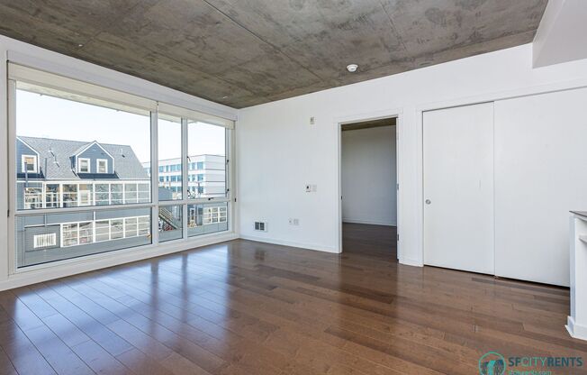 Mission: South-Facing 1 Bed at VIDA SF w/ Shared Roof Deck & BBQ, Gym, & Bike Room