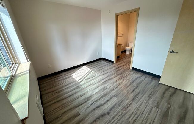 1700 Madison Apartments