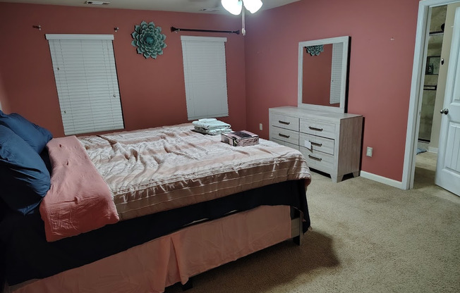 829 BLUE HL LN