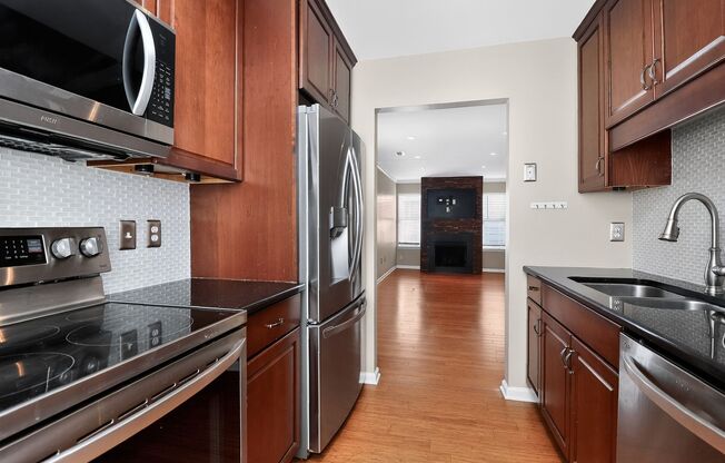 3-Story Townhome in Historic Fourth Ward – Uptown Living