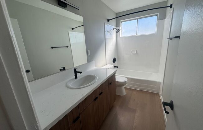 2 beds, 2 baths, 1,000 sqft, $2,960, Unit A23